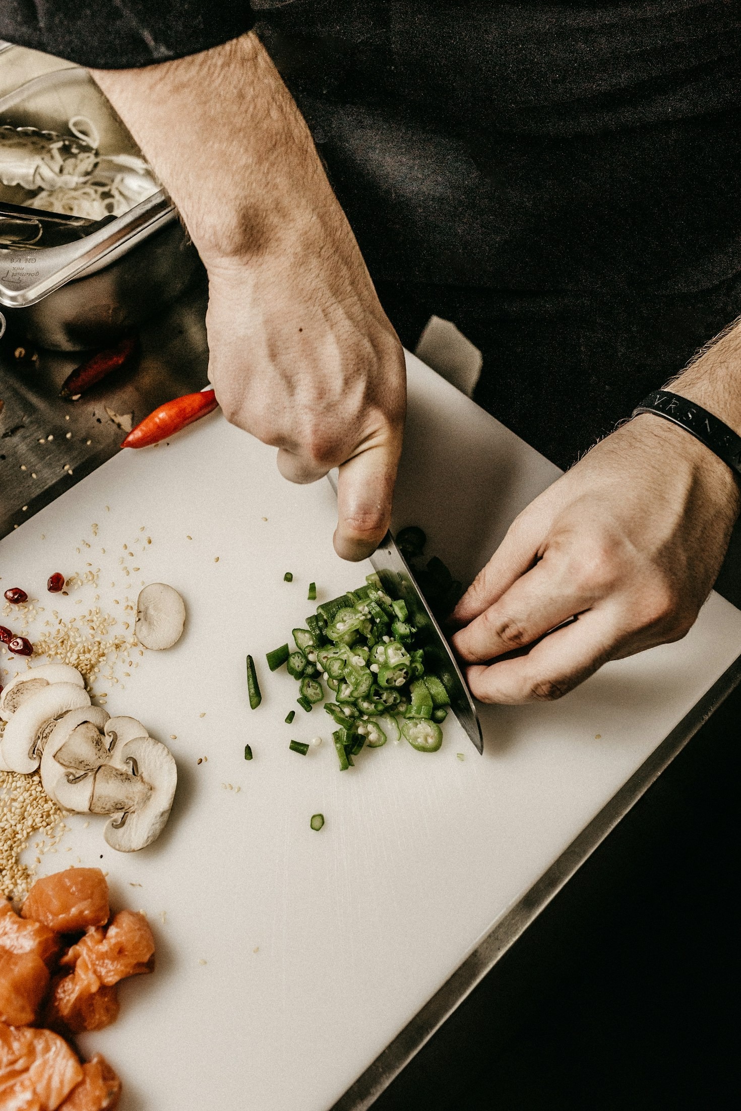 How a Private Chef Enhances Your Luxury Villa Stay